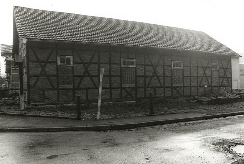 themar_1990er_alte_turnhalle_001.jpg